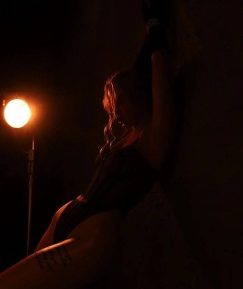 Анкета проститутки Уля - город Борец, 22 года, №9175